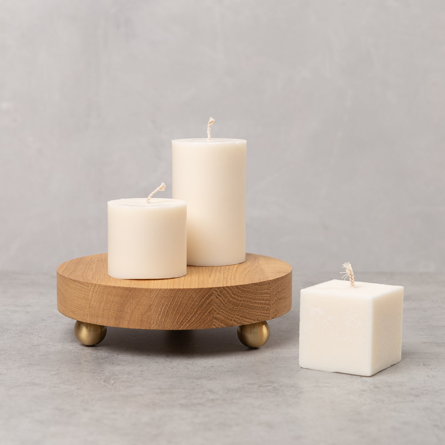 Bougie pilier en cire de colza de forme cylindrique